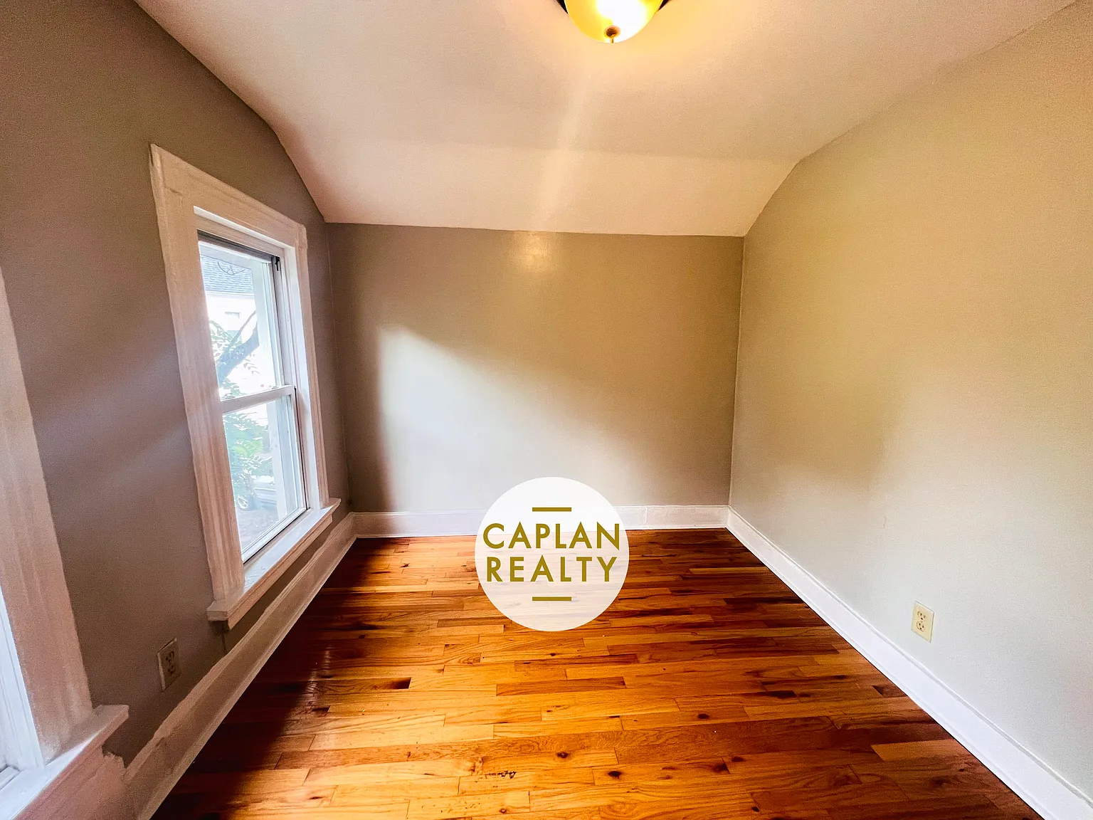 2 bed, $1,500 — Photo 4
