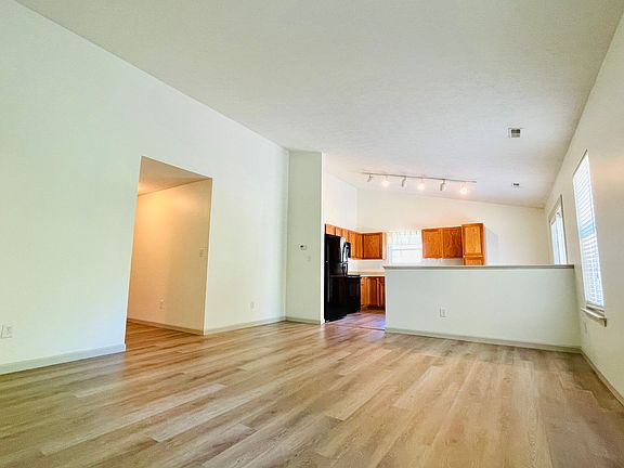 3rd image of 5402 N Alyssa Dr