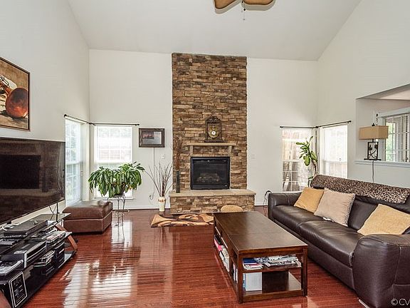 4th image of 8304 Hawk Nest Dr