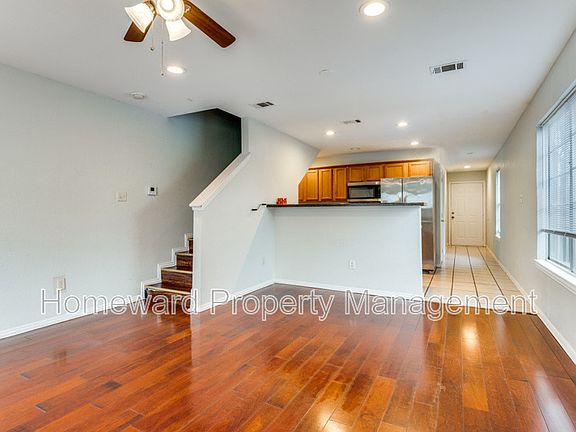 3rd image of 1909 May St