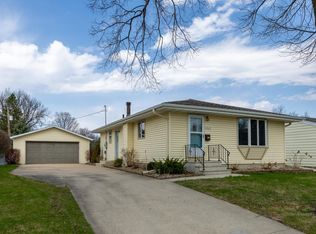 3617 2nd St NW, Rochester, MN 55901