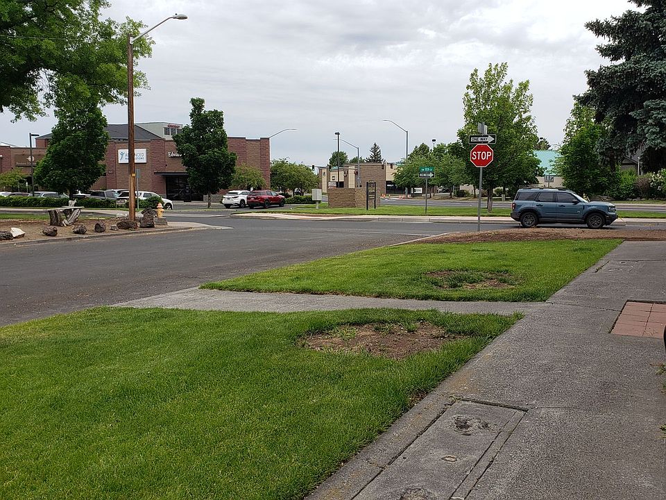 Greystone Apartment Rentals Redmond, OR Zillow