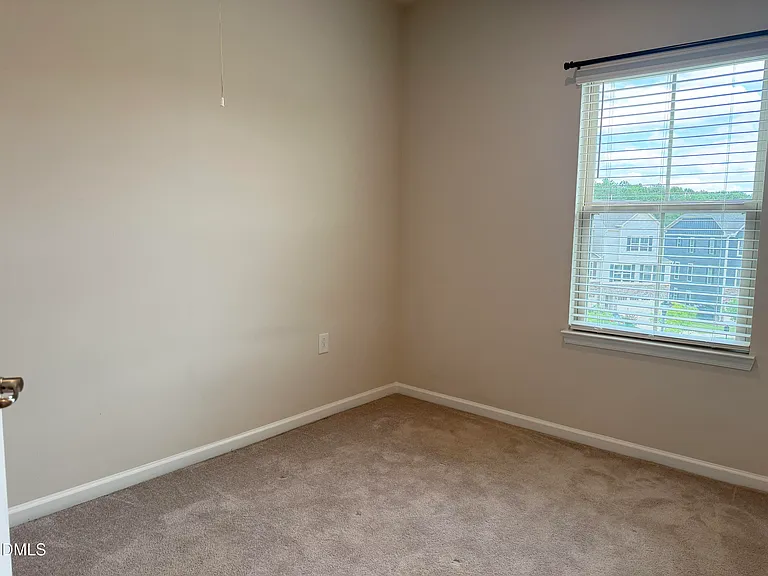 946 Channing Park Cir — Photo 28