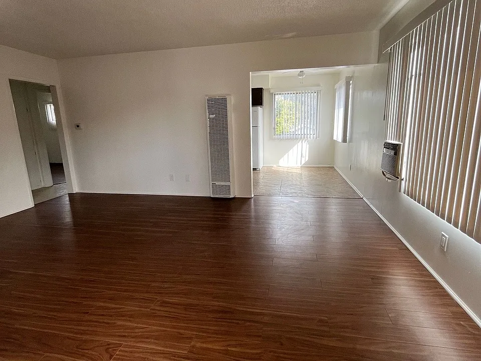 5088 Highland View Ave #6