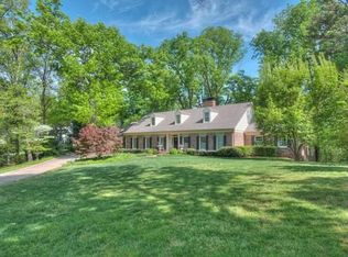 685 Fair Oaks Mnr, Sandy Springs, GA 30327