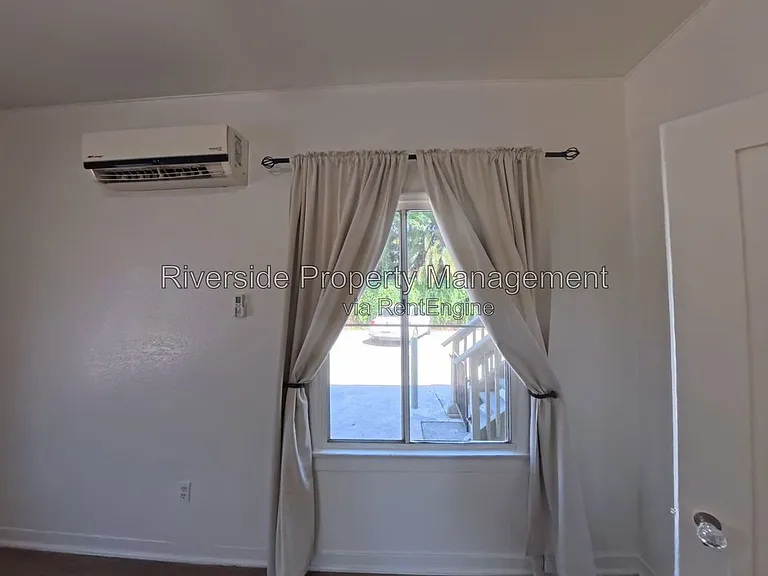 4566 Orange St #6 — Photo 12