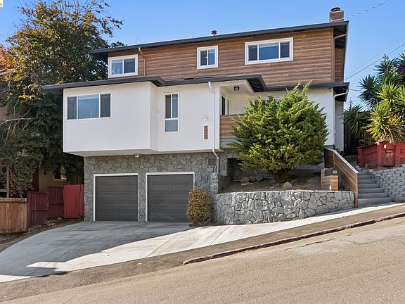 2nd image of 2121 166th Ave