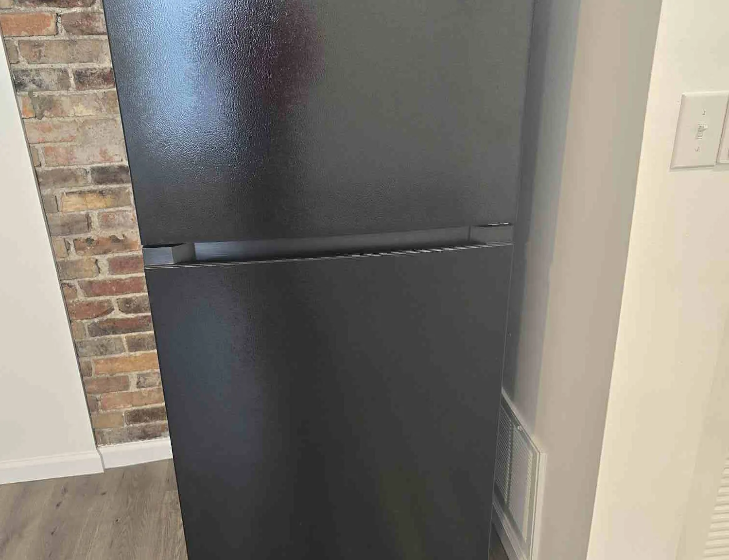 1 bed, $1,000 — Photo 3