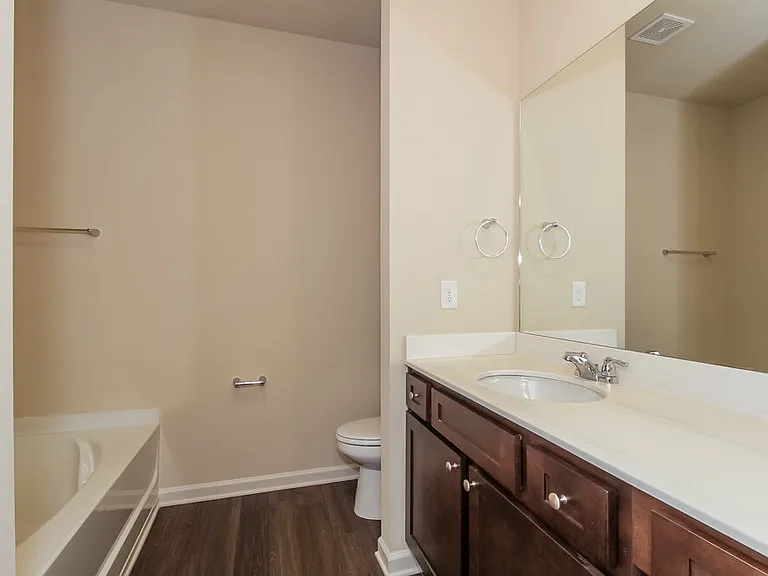 108 Innis Brook Cir — Photo 11