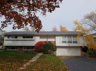 2602 Harrison St, Glenview, IL