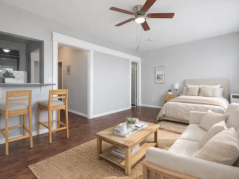 692 Valencia St #208 — Photo 5