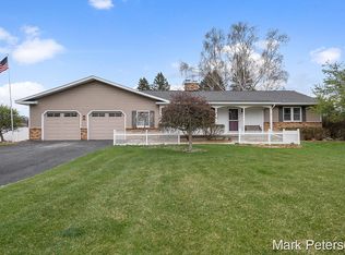 9661 Riverside Dr, Greenville, MI 48838