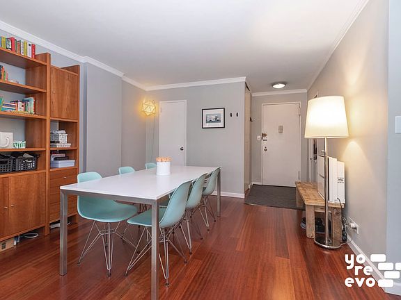 4th image of 10 W 15th St APT 407