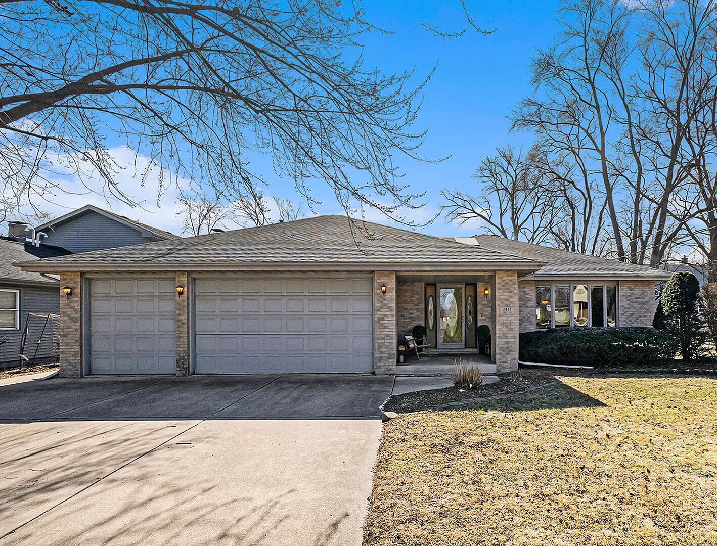 2417 186th Pl photo 1