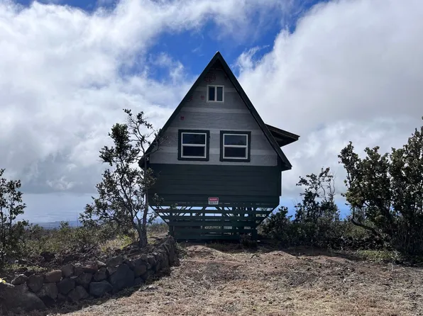 92-8633 Koa Ln, Captain Cook, HI 96704