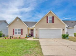 2540 Cameron Woods Ln, Fayetteville, NC 28306