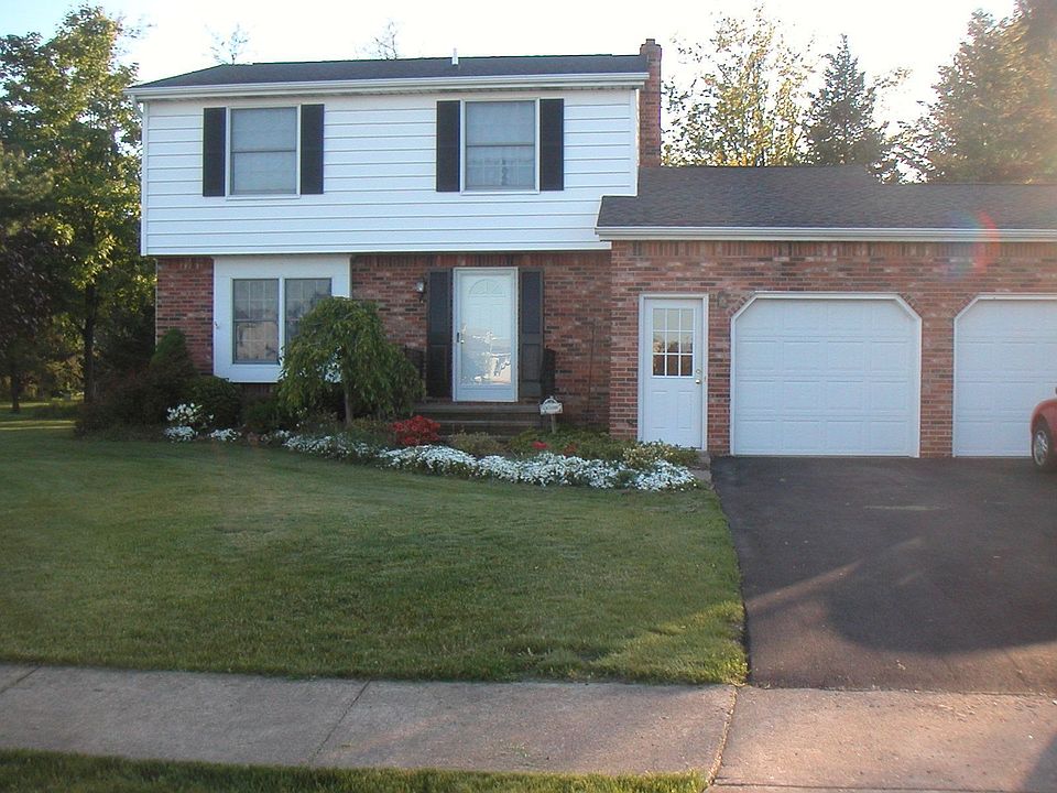 6434 Trillium Ct.