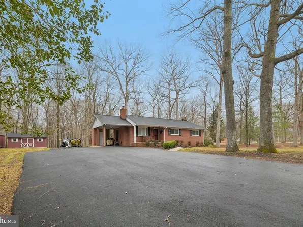 6975 Rose Ln, La Plata, MD 20646
