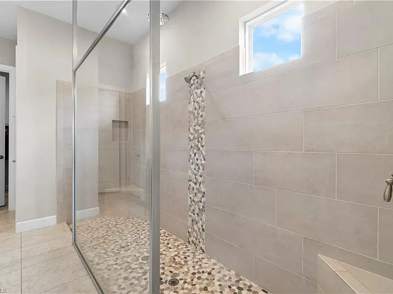 15312 Motta Way — Photo 9