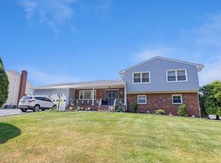 799 Totowa Rd, Totowa, NJ 07512