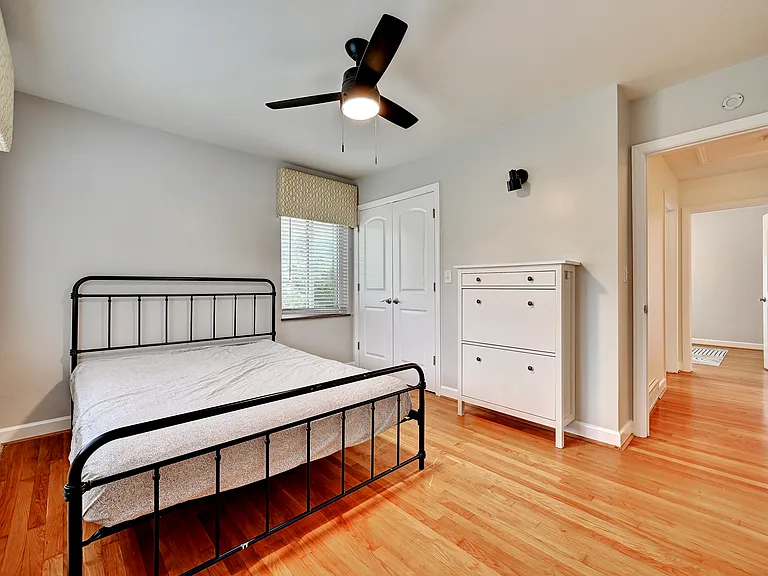 8 Kennedy Rd — Photo 21