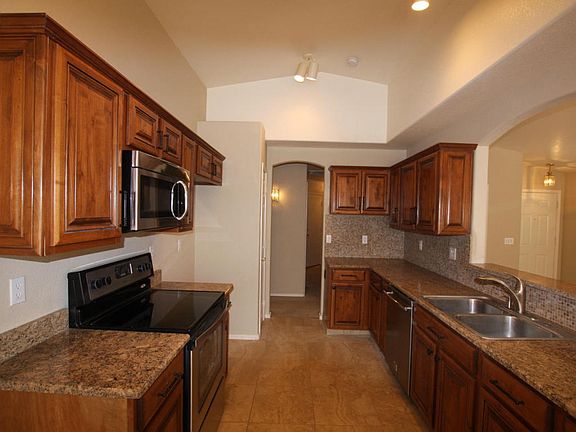 4th image of 1741 S Clearview Ave Unit 73