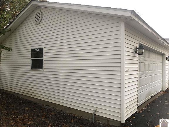 4th image of 1715 Keenland Dr