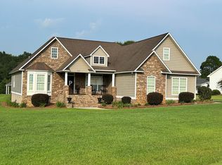 114 Surrey Cir, Tifton, GA 31793