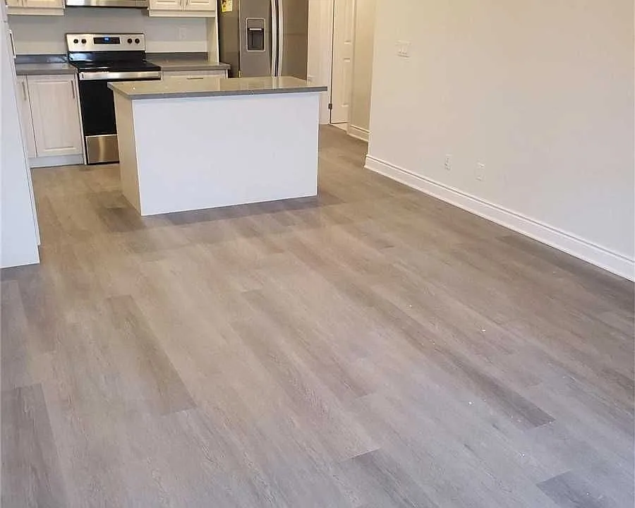 721 Franklin Blvd #103
