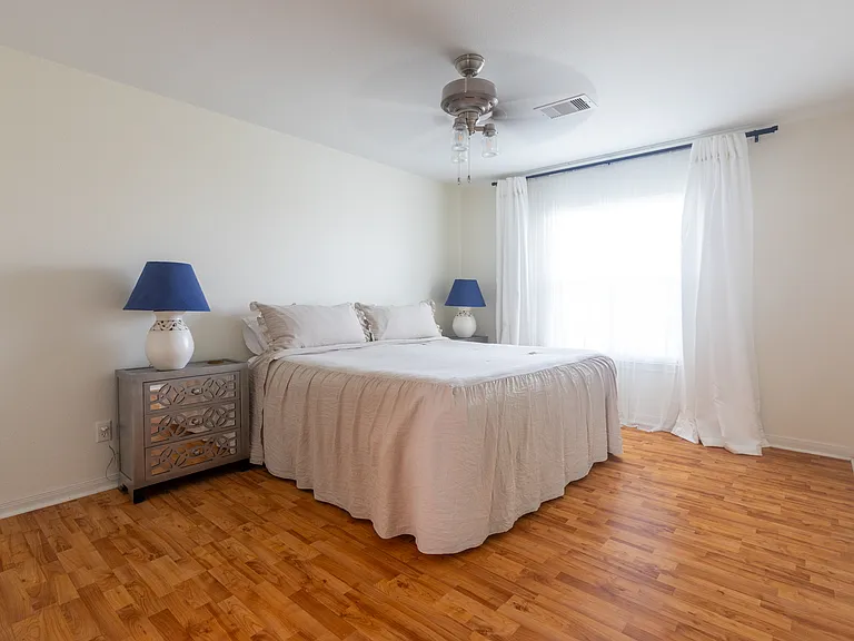 4106 Temprano Dr — Photo 6