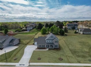 2505 Creekside Xing, Monroe, GA 30656