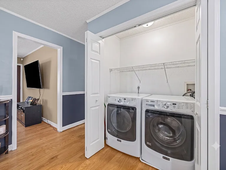 324 Bright Ave — Photo 8