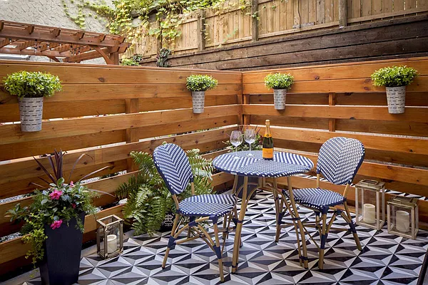 Rented by Compass | media 34