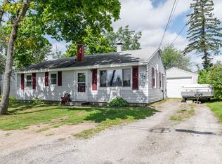123 Thornton Rd, Bangor, ME 04401