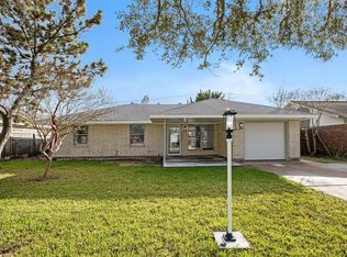 2905 Somerset Ave, Texas City, TX 77590