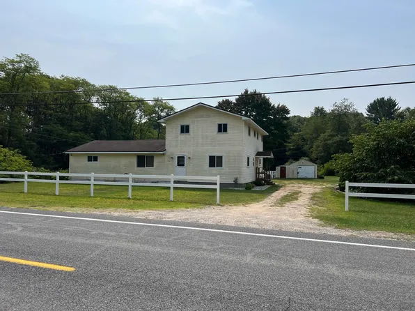 1547 Duck Lake Rd, Muskegon, MI 49445