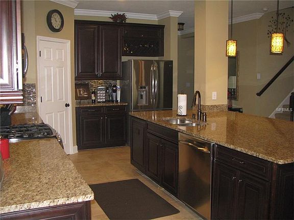 3rd image of 22310 Bartholdi Cir