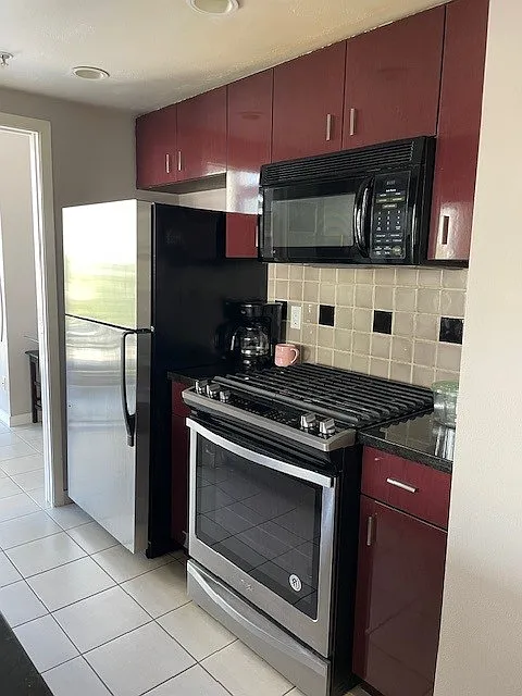 1067 Marinaside Crescent Vancouver — Photo 3