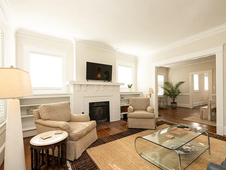 208 Leftwich St #A — Photo 6