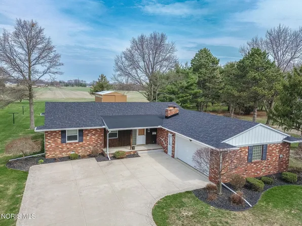 6421 Seaman Rd, Oregon, OH 43616