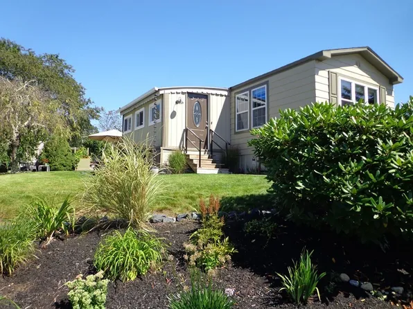 23 Lydia Dr, Plymouth, MA 02360