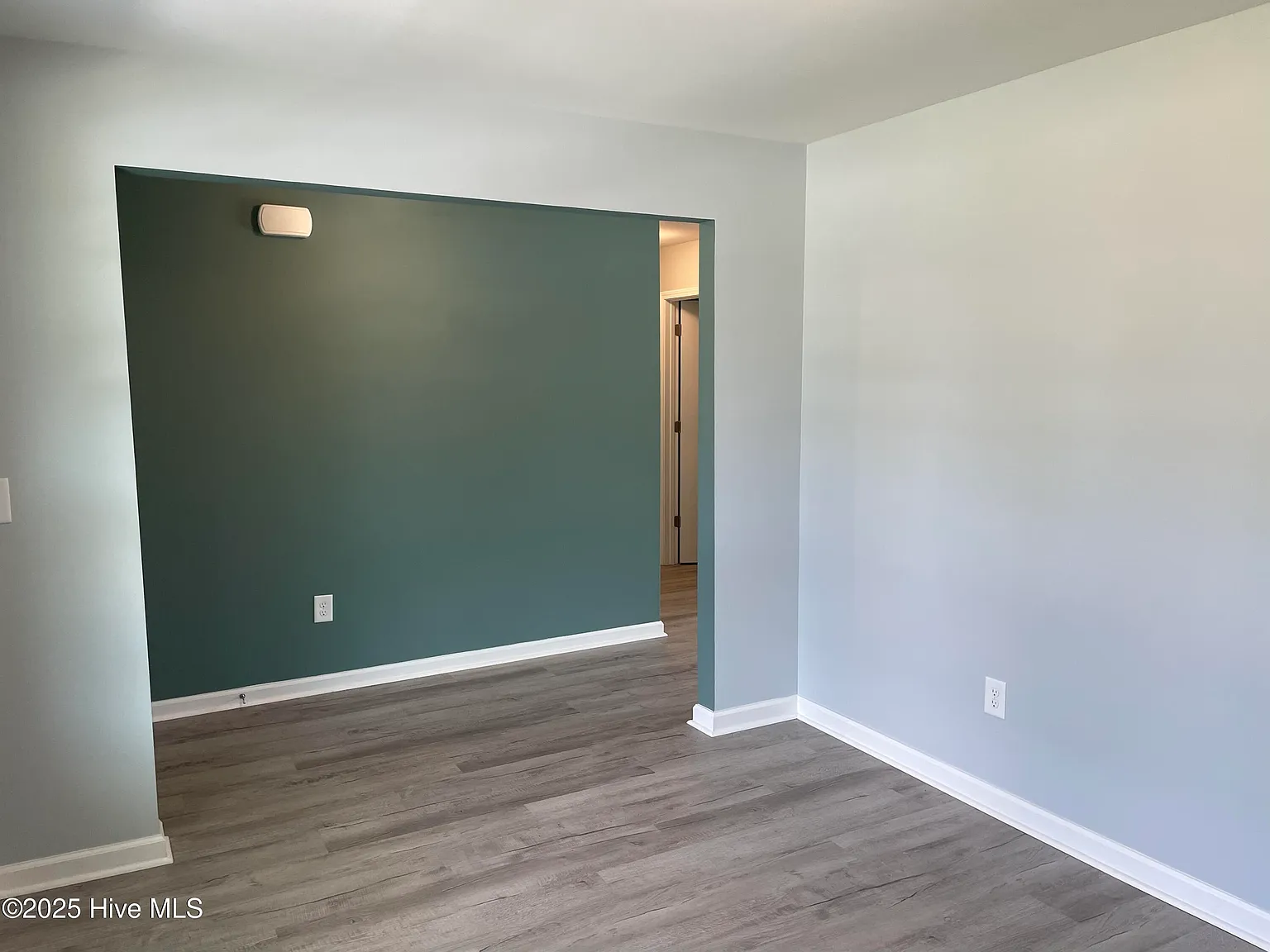 3 bed, 2.0 bath, $1,850 — Photo 3