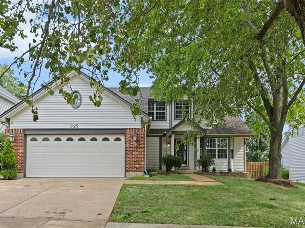 525 Audubon Place Ct, Ballwin, MO 63021