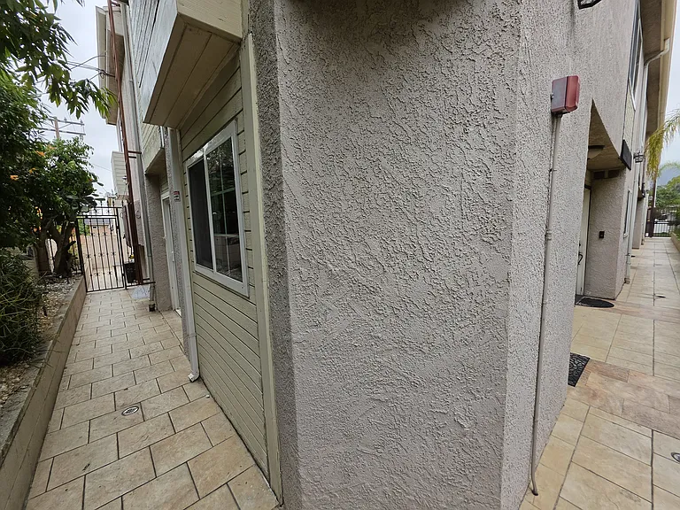 620 W Doran St #7 — Photo 35