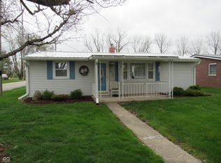 1402 Edgewood Dr, Crawfordsville, IN