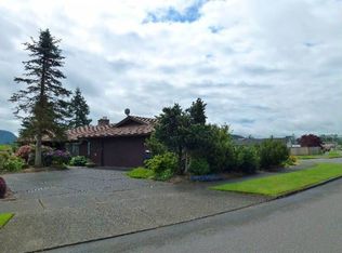 617 Harmony Ln, Enumclaw, WA 98022