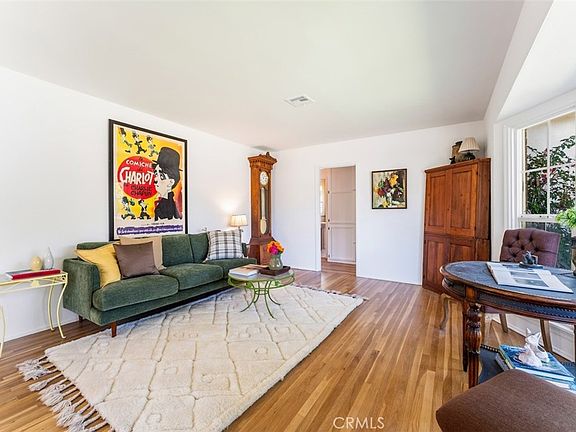 3rd image of 6525 Ruffner Ave