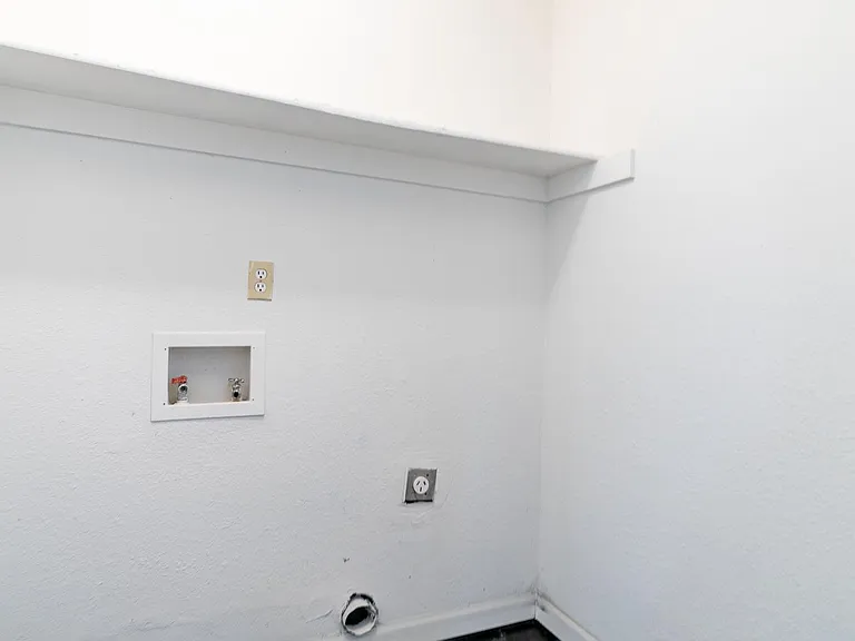 645 S Avenue 647A #647B-649B — Photo 10