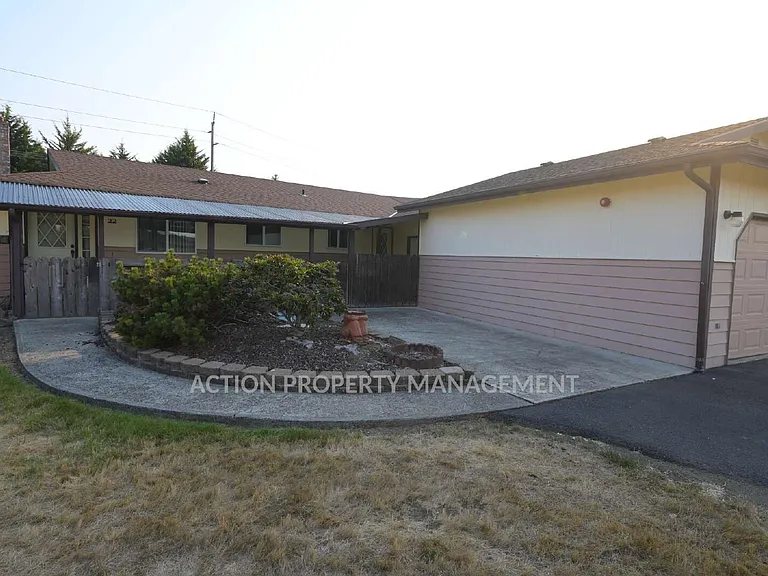 22 Anchor Cove Ln — Photo 2