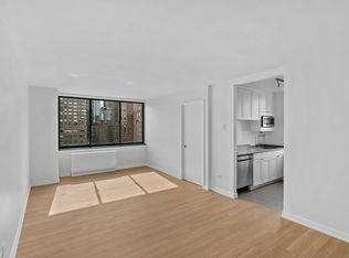 200 W 60th St APT 15G, New York, NY 10023